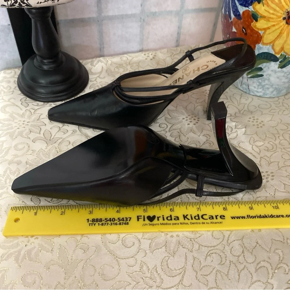 CHANEL New Black Pointed-Toe Slingback Heels Fits 5.5/6 (Euro 35.5) - Picture 7 of 16